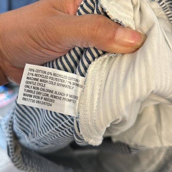 Universal Threads blue railroad striped high waisted wide leg carpenter pant - Picture 9 of 9